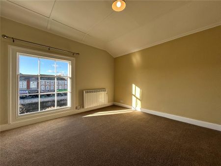 3 bedroom apartment to rent - Photo 4