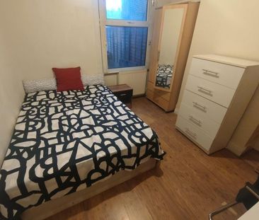 Room in a Shared House, Leghorn Rd, N17 - Photo 1