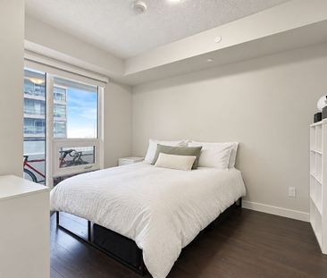 For Lease - 2221 Yonge Street Unit# 2205, Toronto, Ontario - Photo 1