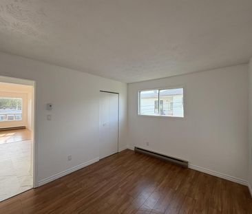 Immeuble - 481-489 Élie 3 ½ à Louer – Magog - Photo 2