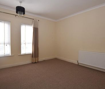 2 bedroom terraced house to rent - Photo 3