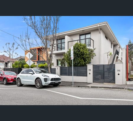2/3 William Street, South Yarra, Vic 3141 - Photo 3