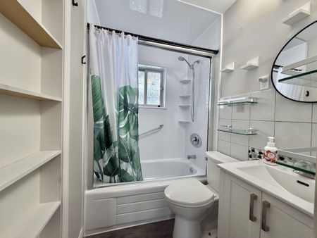 For Lease - 64 Bythia Street, Orangeville, Ontario - Photo 5