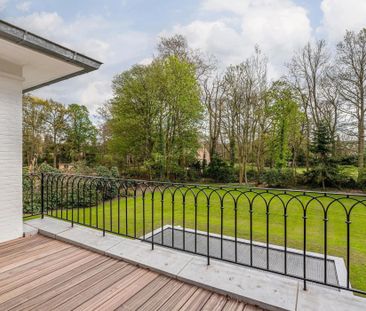 Gerenoveerde villa (ca. 3.628 m²) in een doodlopende straat! - Photo 4