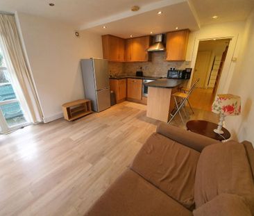 1 bedroom flat to rent - Photo 3