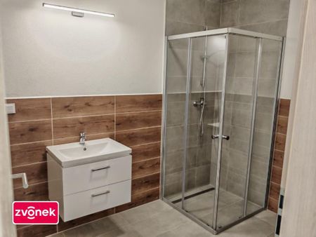 Pronájem bytu 1+kk 36 m2 - Fotografie 3