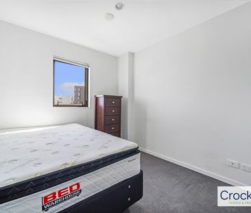 Queen Street beauty - Photo 1