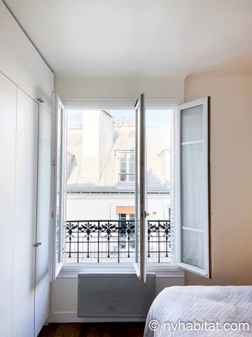 Logement à Paris, Location meublée - Photo 5