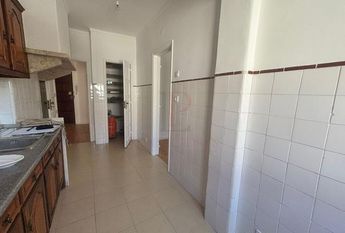 Apartamento T3 em Lisboa