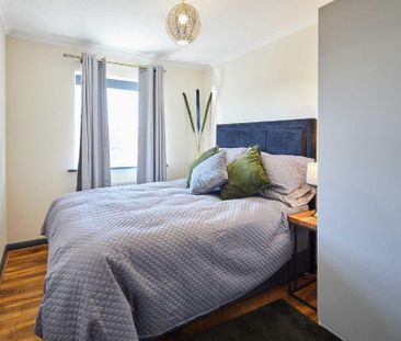 4 bedroom house - Photo 6