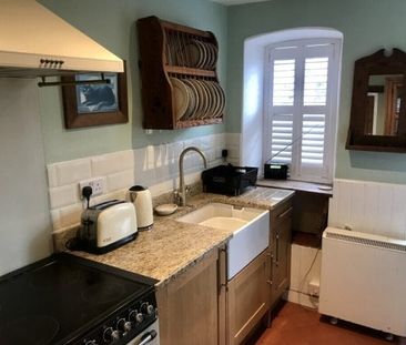 Coventry Road, Falmouth, TR11 - Photo 3