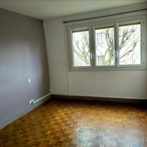 3 pièces - 67 m² - 1er étage - Colocation non autorisée - Photo 1