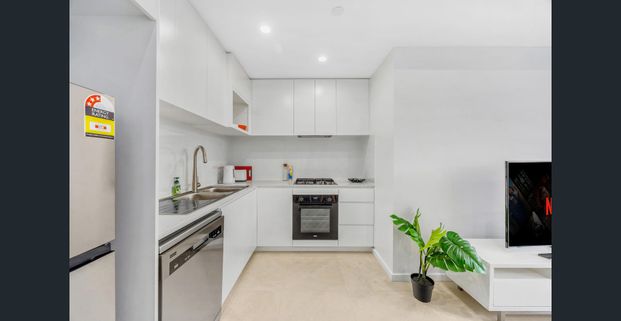 204/437 Illawarra Road, Marrickville, NSW 2204 - Photo 1