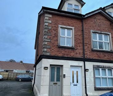 7b Hillsborough Court, Carryduff, BT8 8SU - Photo 1