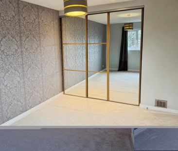 4 bedroom detached house to rent - Photo 1