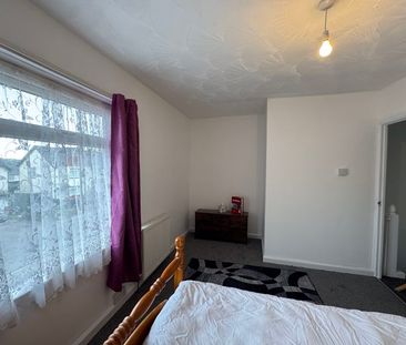 Parker Place, Cardiff - Photo 2