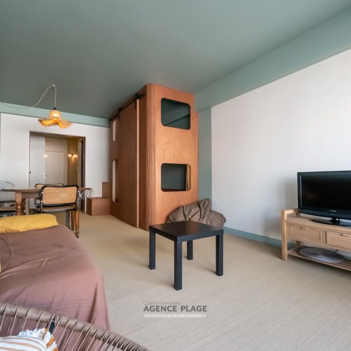 Location Appartement 2 pièces 46m² LES SABLES D OLONNE 85100 - Photo 1