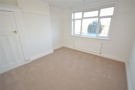 5 bedroom semi-detached house to rent - Photo 5