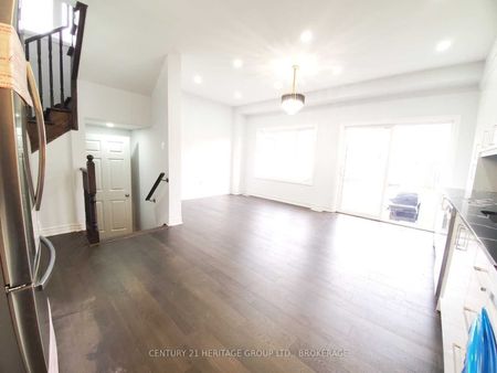 For Lease - 87 Pearcey Crescent, Barrie, Ontario - Photo 2