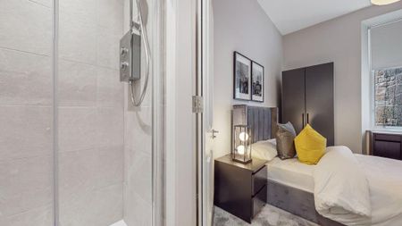 4 bedroom flat to rent - Photo 3