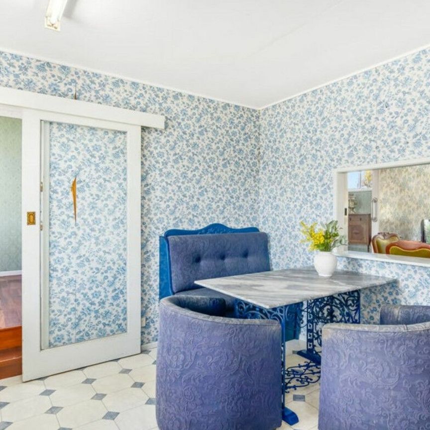 Unbeatable Location with Spacious Family Living in the Heart of Palm Beach - Photo 1