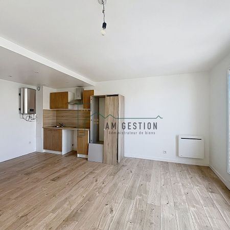 Location Appartement 1 pièce 28m² - Photo 3