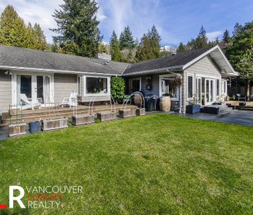 House in West Vancouver, BC - Photo 4