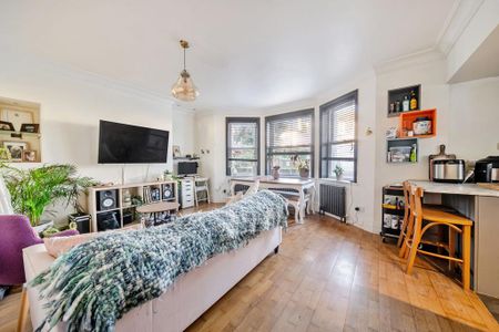 1 bedroom flat to rent - Photo 3