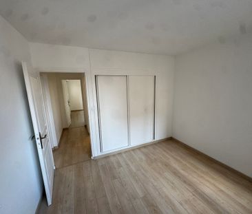 T4 de 87m², 3 chambres, cuisine, salle de bains, wc, salon/salle à ... - Photo 1