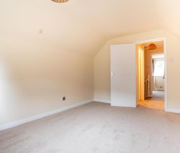 2 bedroom detached bungalow to rent - Photo 1