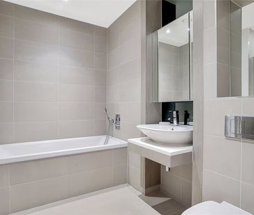 River Gardens Walk Greenwich SE10 - Photo 6