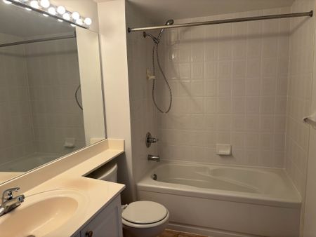 For Lease - 35 Finch Avenue Unit# 1810, Toronto, Ontario - Photo 5