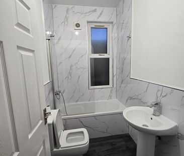 Room in a Shared House, Fleeson Street, M14 - Photo 1