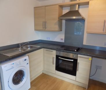 2 bedroom apartment to rent - Photo 4