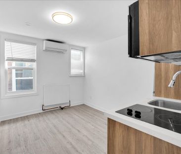 For Lease - 15 Thorburn Avenue Unit# 204, Toronto, Ontario - Photo 4
