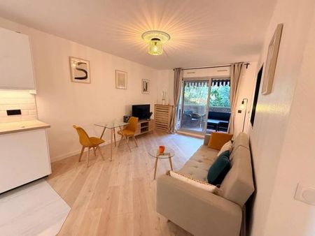 Location Appartement - Photo 2