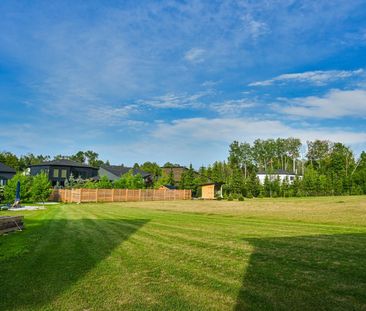For Lease - 95 Goldie Court, Blue Mountains, Ontario - Photo 3