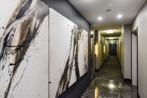 For Lease - 8 Park Road Unit# 3711, Toronto, Ontario - Photo 1