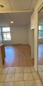 Studio - Saint-Charles-Borromée - $1,049 /mo - Photo 4