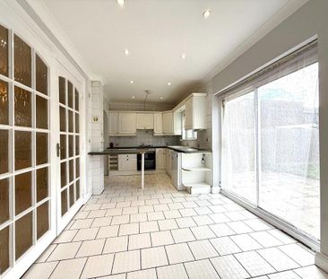 5 bedroom terraced house to rent - Photo 4