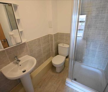 2 bedroom apartment to rent - Photo 4