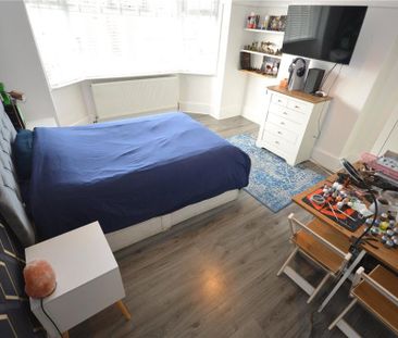 5 bedroom semi-detached house to rent - Photo 6