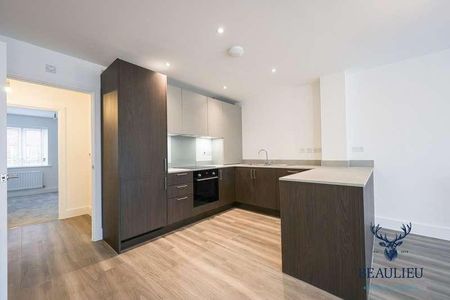 Harris Crescent, Beaulieu Park, Cm, CM1 - Photo 2