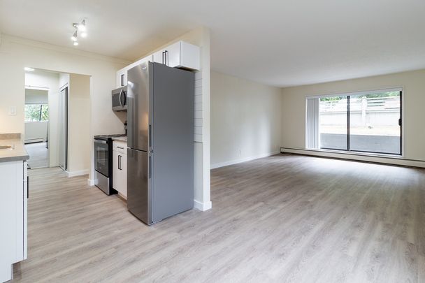 Tiffany Gardens Apartments - Photo 1