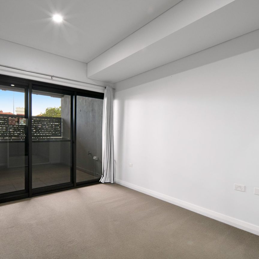 2/83 Walcott St - Photo 1