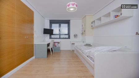 3-bedroom apartment for rent in Alboraya - Photo 3