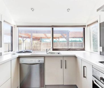 THIS PROPERTY FEATURES: - Photo 2