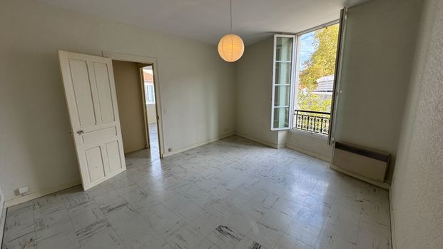 HYPER CENTRE quartier FOIRAIL et proche Universités T2 450 € cc, - Photo 1