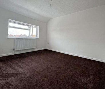 Third Crescent, Slough, SL1 - Photo 4