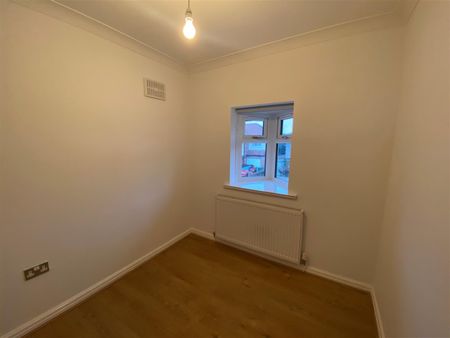 Thornfield Road, Crosby, Liverpool - Photo 5